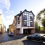 Apartament - Butikowe *